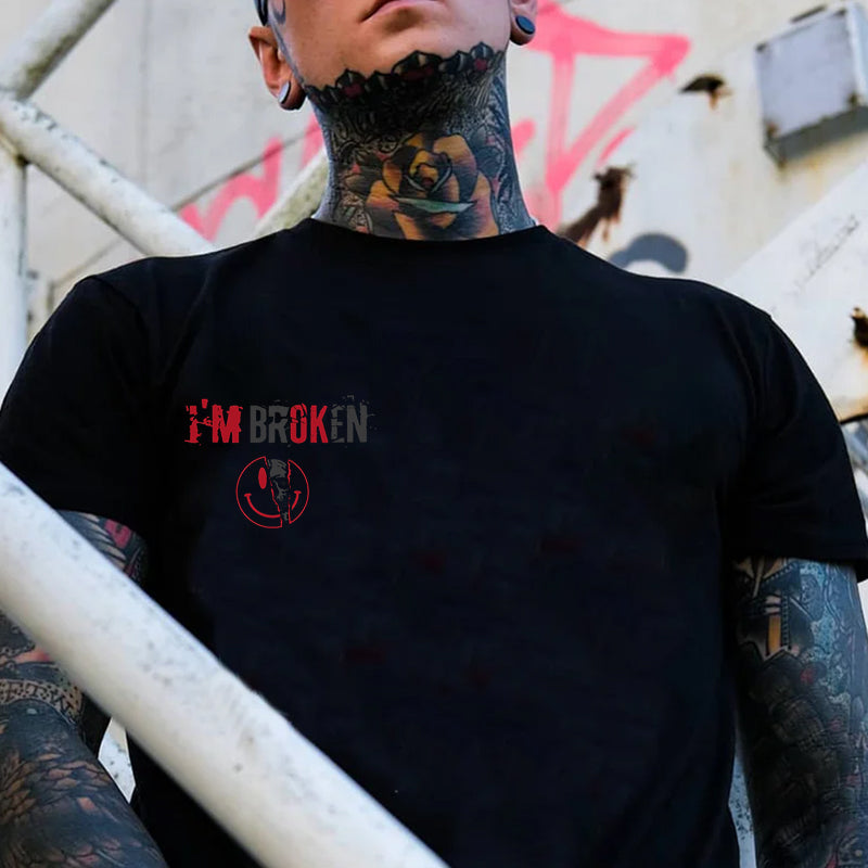 I'M BROKEN and Smiling Face Skull Graphic Casual Black and White Print T-shirt