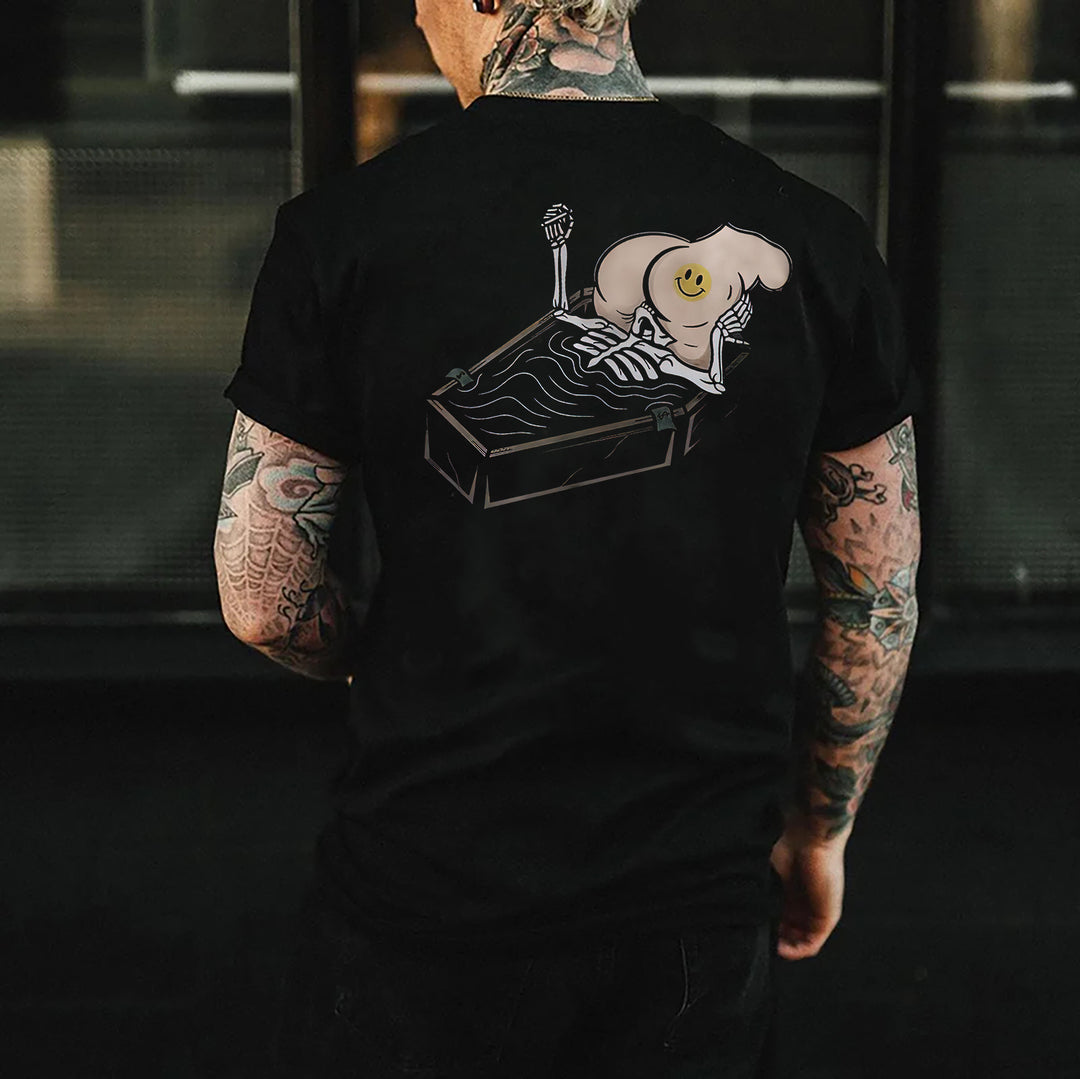 Skull Eat the Naked Ass in the Coffin Graphic Black Print T-shirt