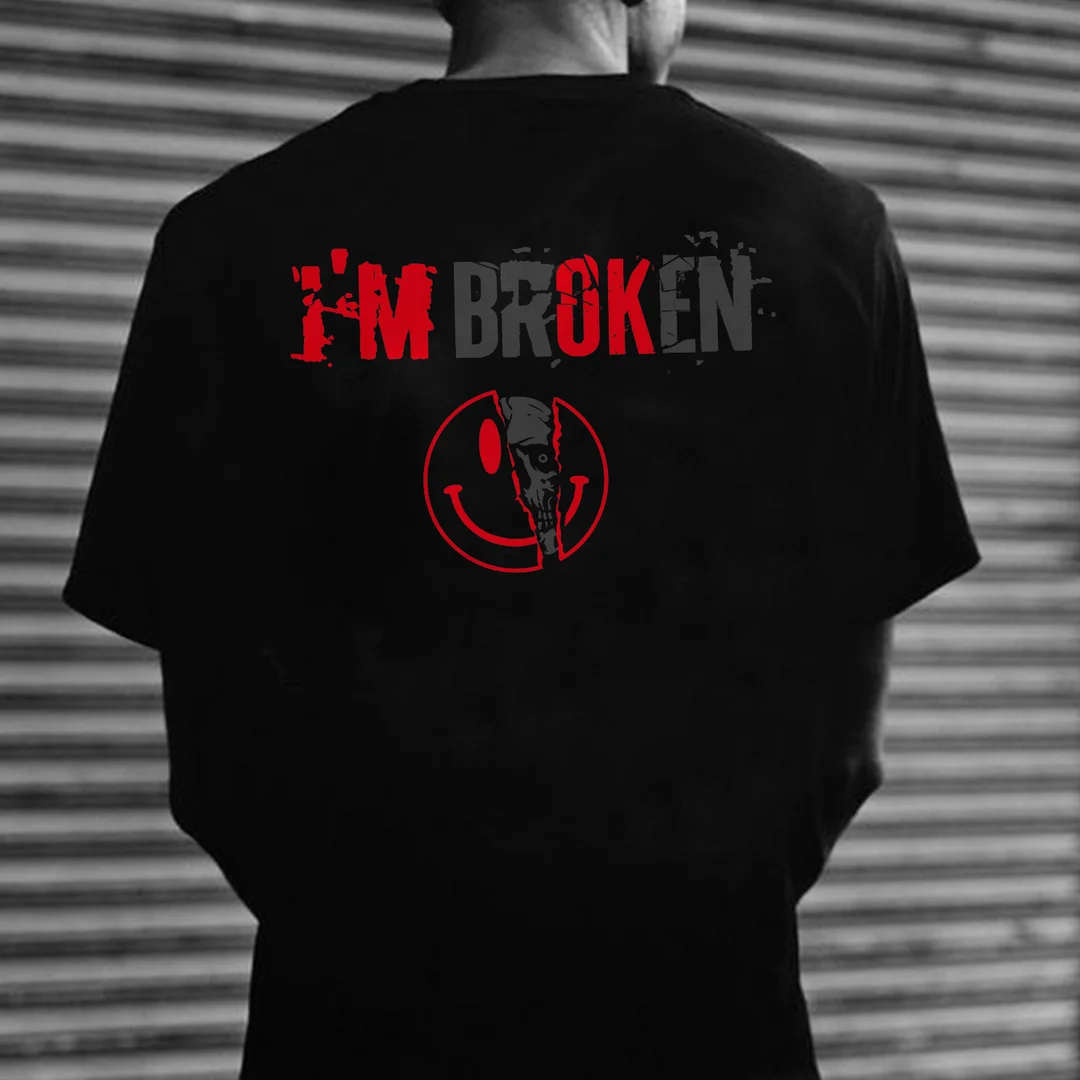 I'M BROKEN and Smiling Face Skull Graphic Casual Black and White Print T-shirt