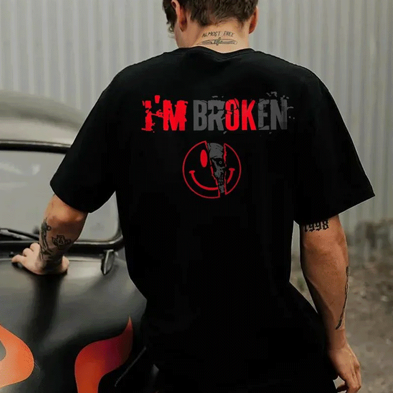 I'M BROKEN and Smiling Face Skull Graphic Casual Black and White Print T-shirt