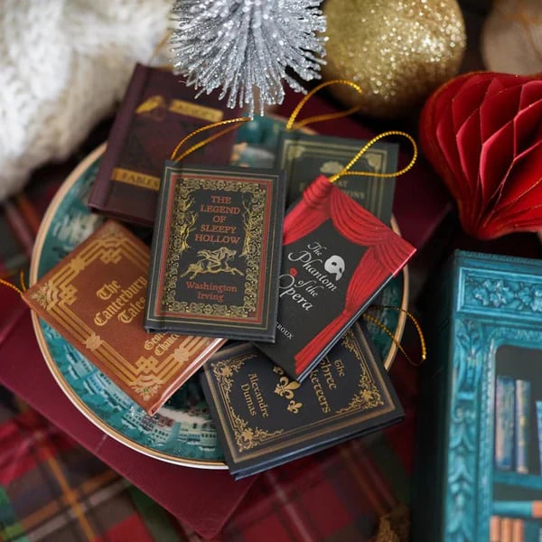 📚 25-Day Mini Book Advent Calendar – A Book Lover's Christmas Countdown